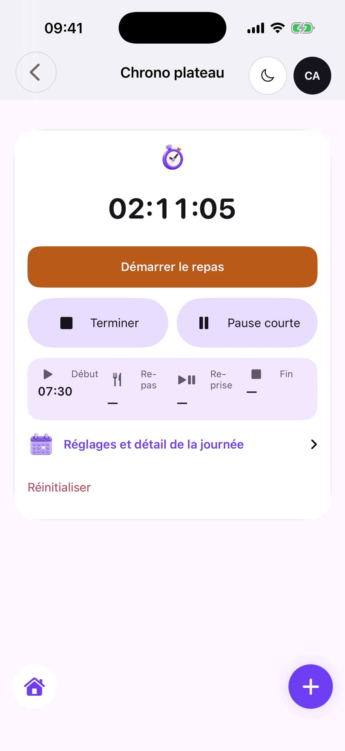 Chrono plateau sur iPhone : journée en cours depuis 7 h 30, avec les boutons repas, pause courte et fin